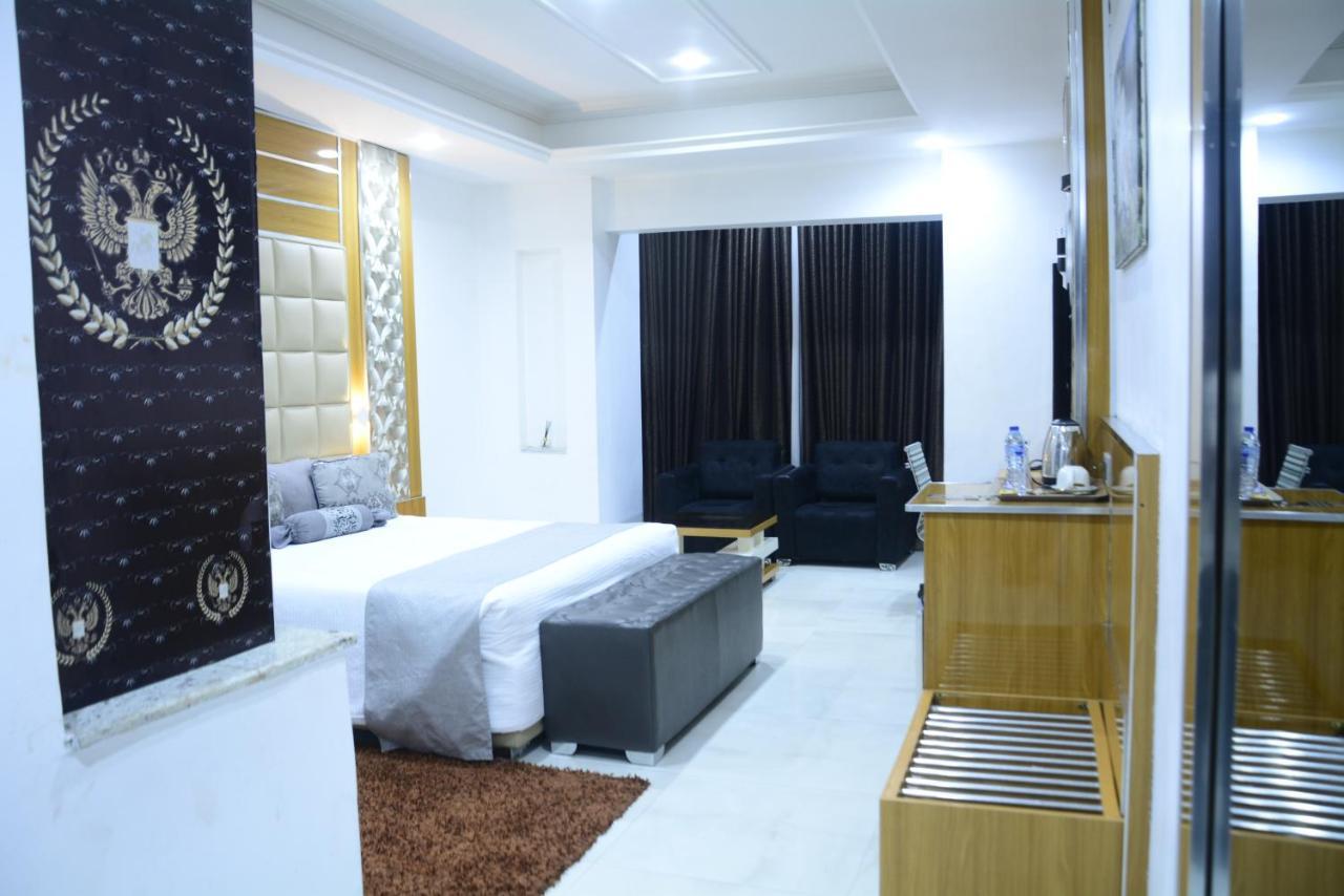ليكى Caesar'S Luxury Hotel المظهر الخارجي الصورة
