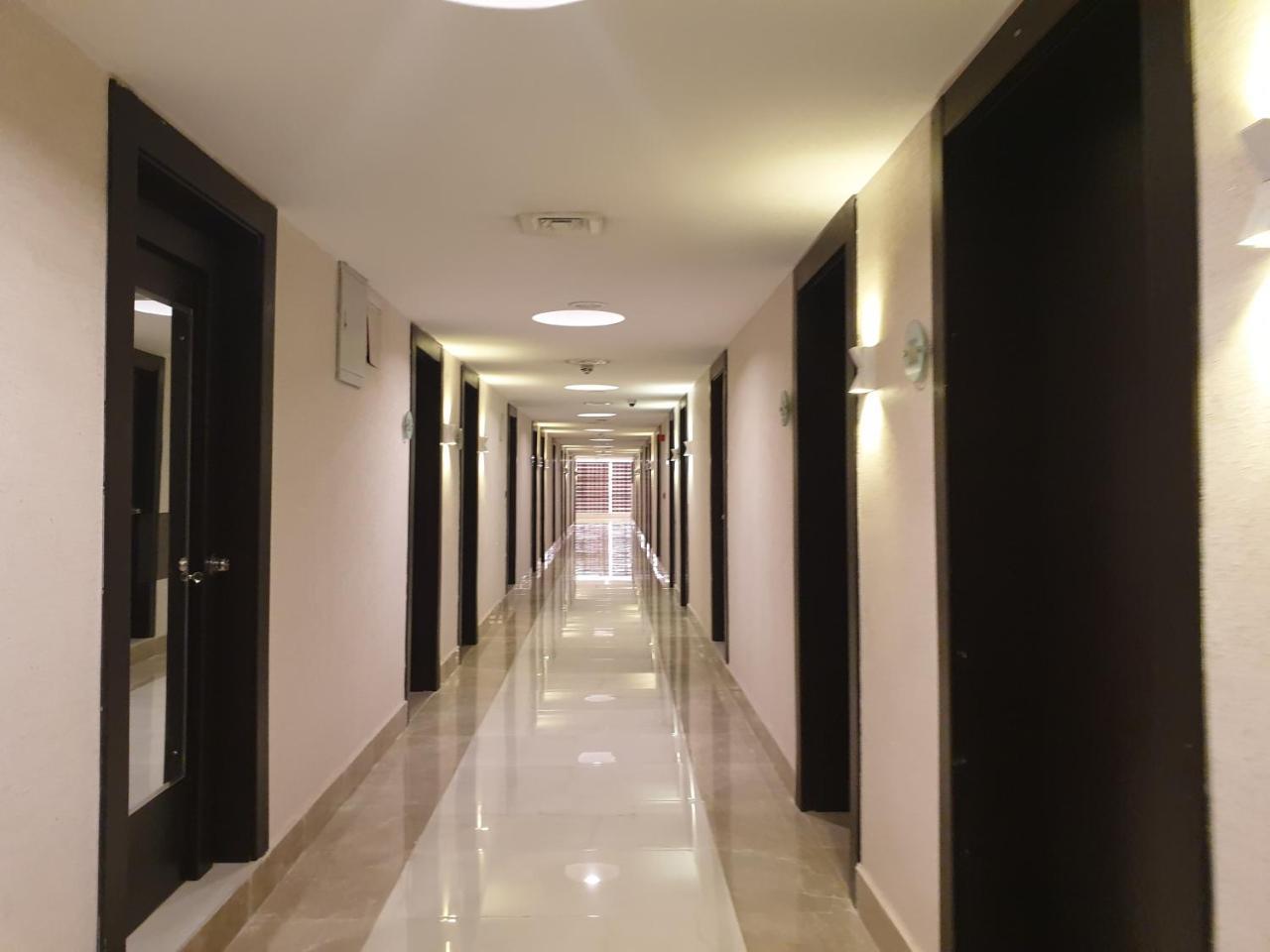ليكى Caesar'S Luxury Hotel المظهر الخارجي الصورة